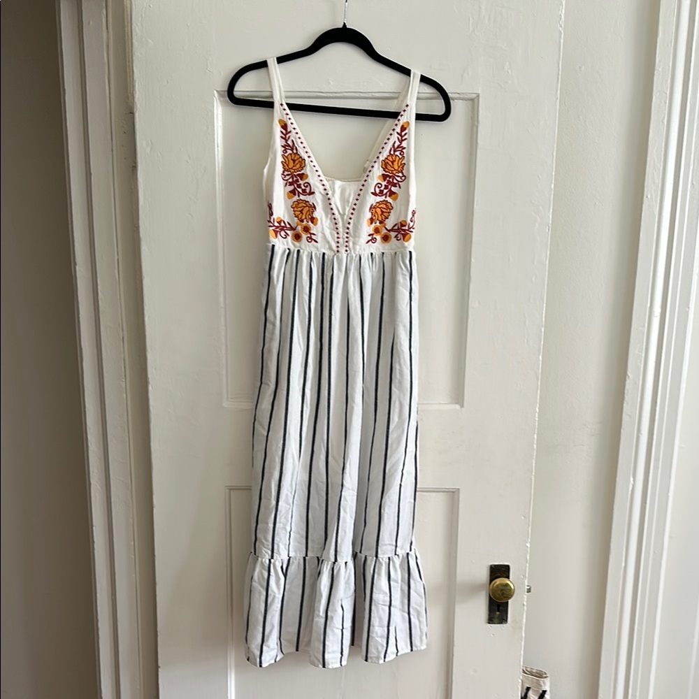 White and Dark Blue Striped Maxi Dress with Floral Embroidery Size M